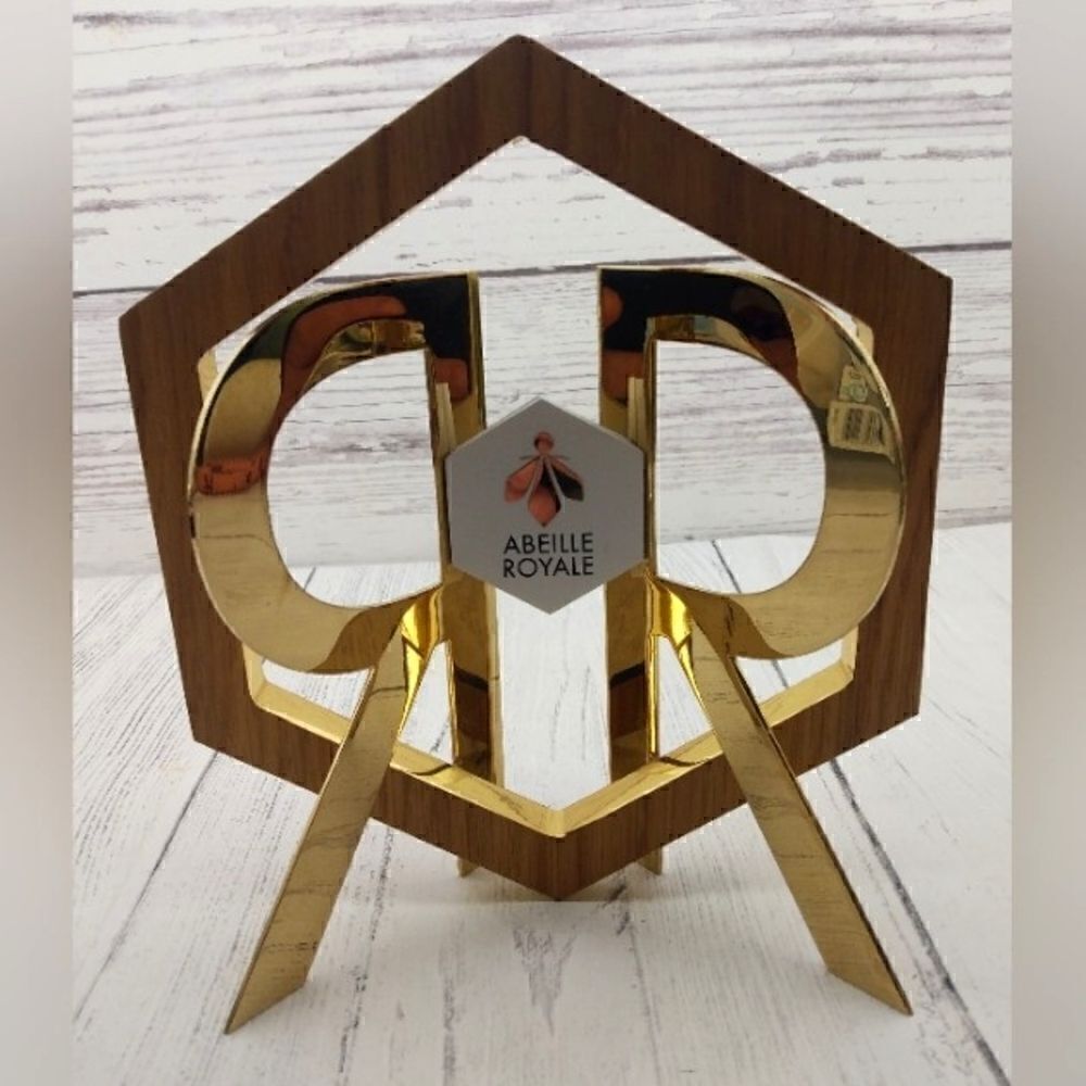Guerlain Royale Abielle Store Display Home Accents Beauty Art Gold